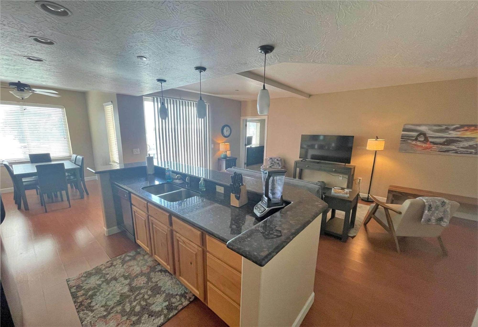Deluxe Downtown Condo Close To Everything! Salt Lake City Exterior photo